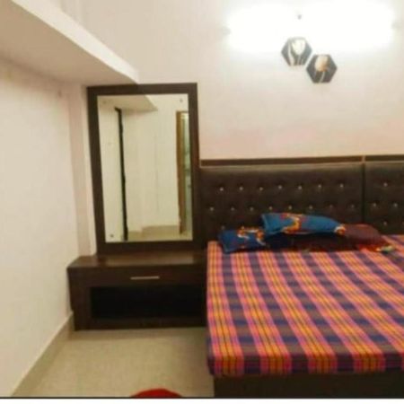 Chinta Haran Rest House Deoghar Rom bilde